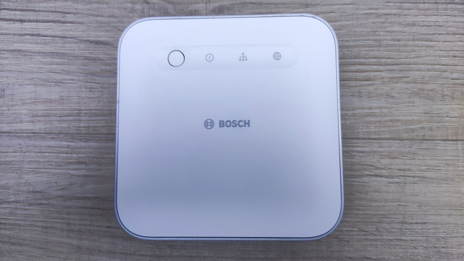 Bosch Smart Home Controller II Gateway zur Steuerung des Bosch Smart Home I37124