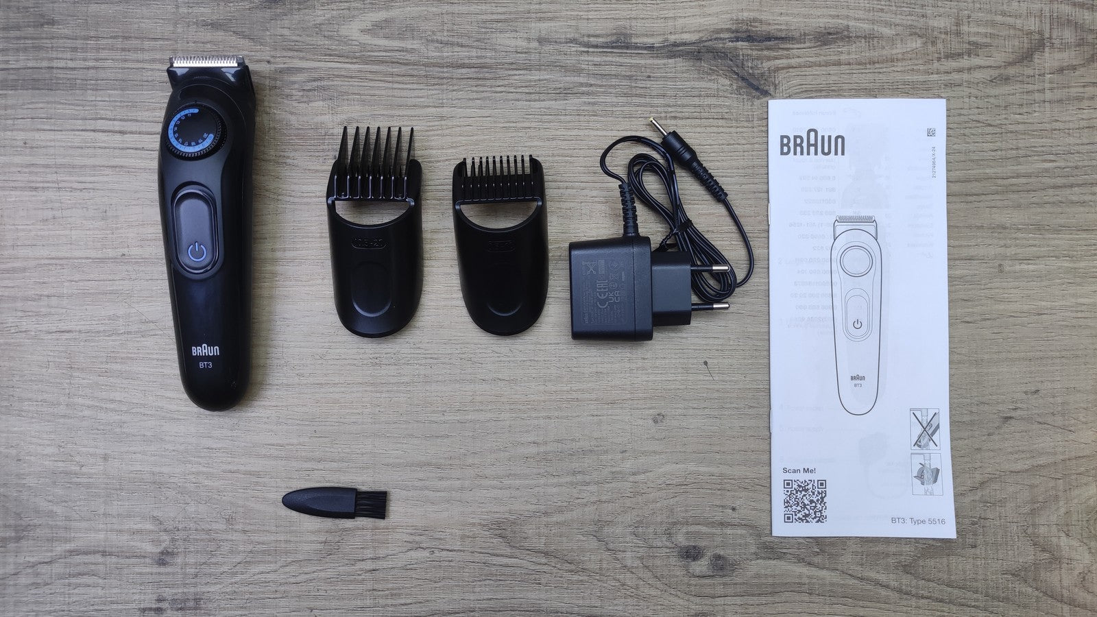 Braun Series 3 BT3520 Bartschneider Barttrimmer, I39606