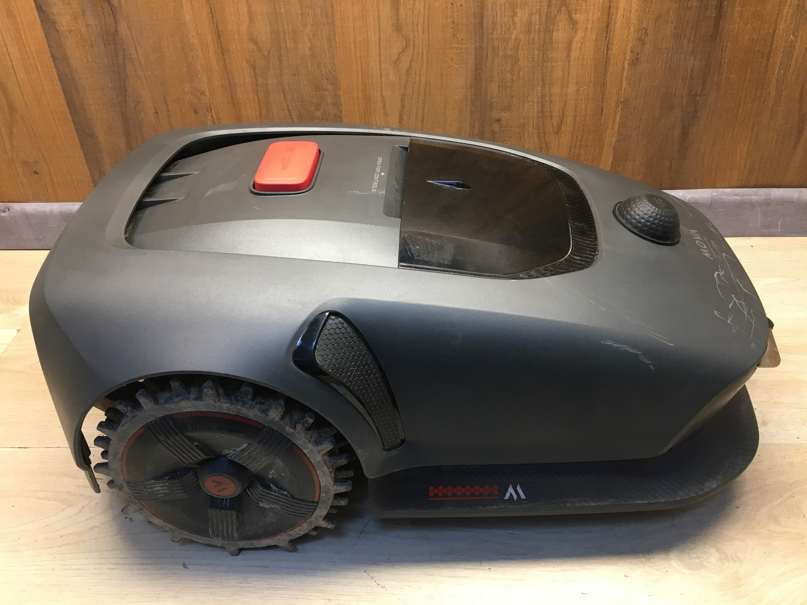 Dreame Mova 1000 Mähroboter (MLLM4110) bis 1.000 m² 3D-LiDAR kabellos, I37173