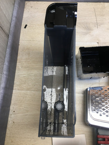 PHILIPS 3300 Series Kaffeevollautomat EP3326/90, 5 Getränke, I39378