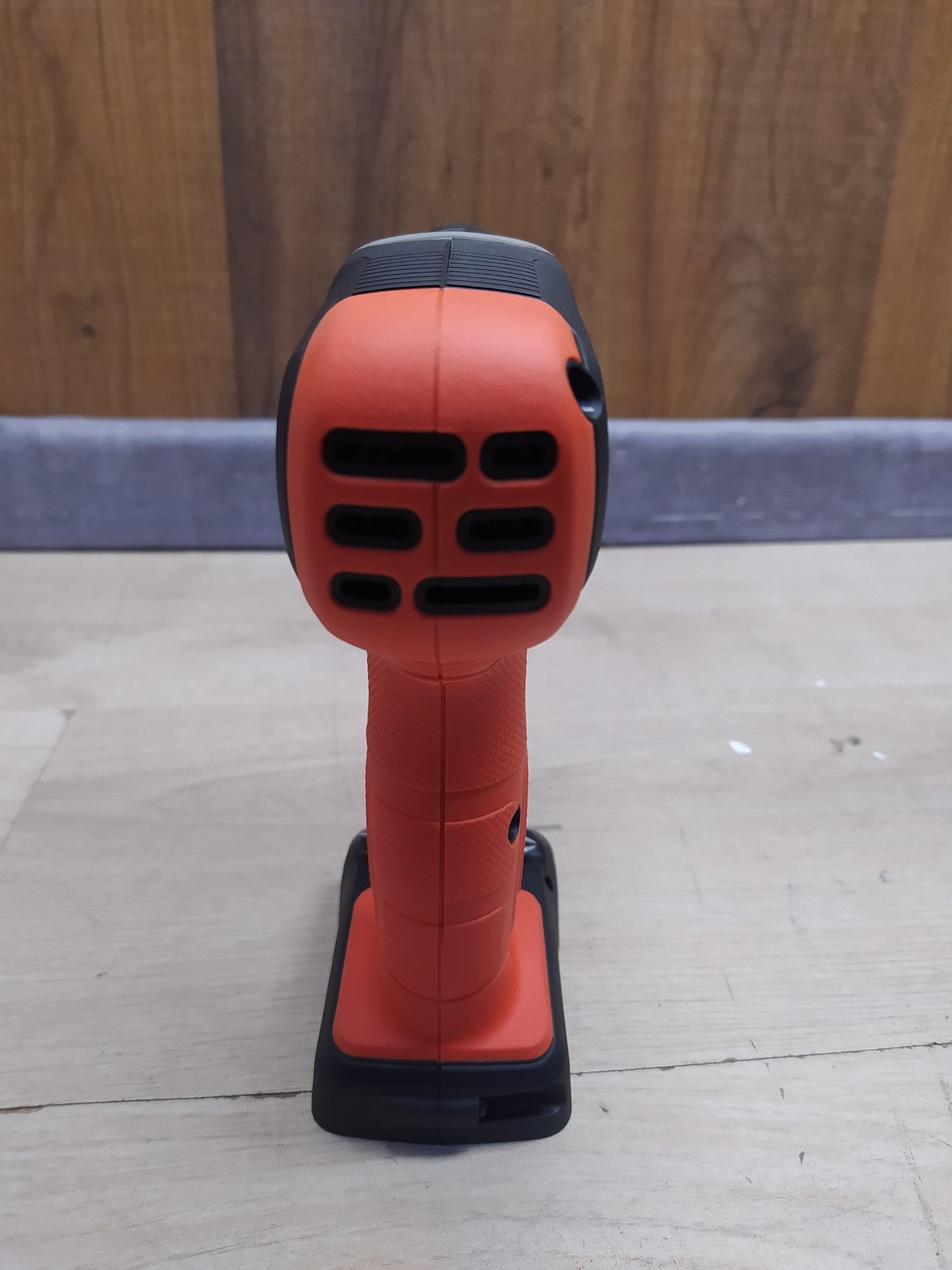 Black+Decker Akku-Bohrschrauber BCD001C1, inkl. Ladegerät und Akku, I37845