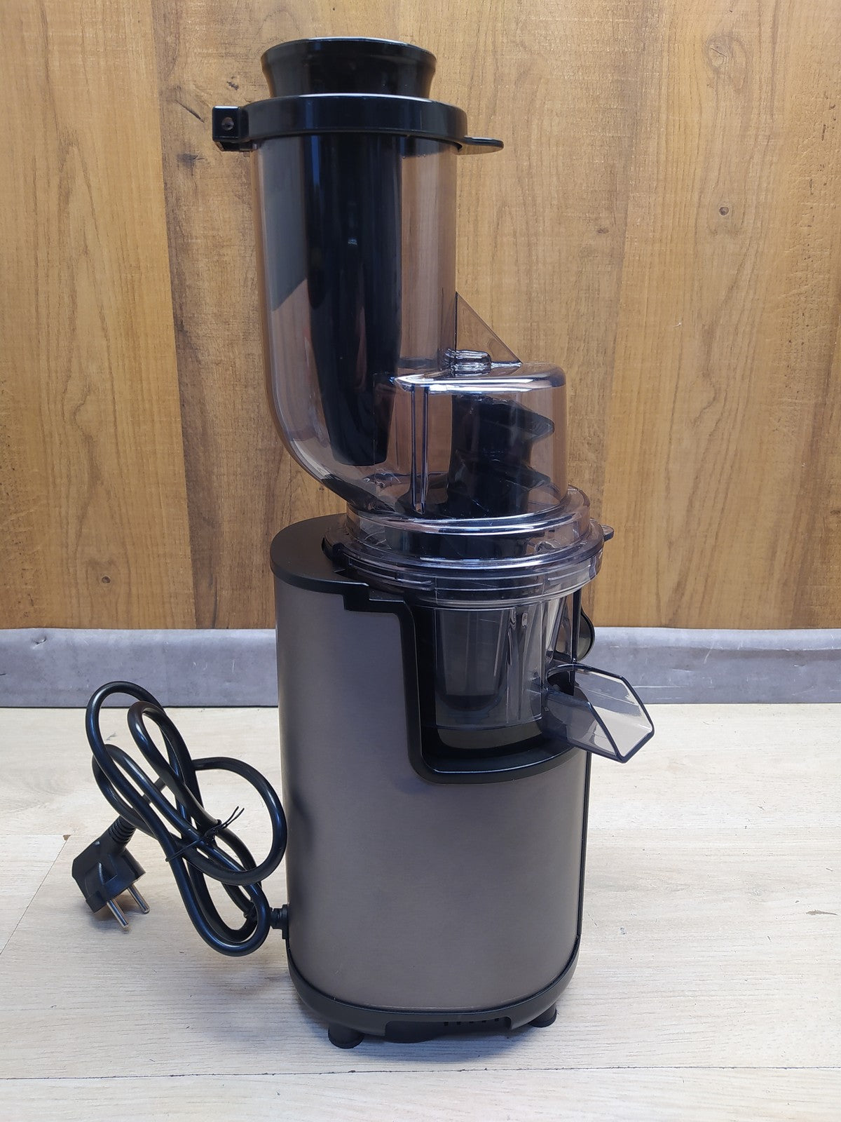 Cecotec Juice&Live 2500 EasyClean Kaltpress-Entsafter 200W (04276) I36075