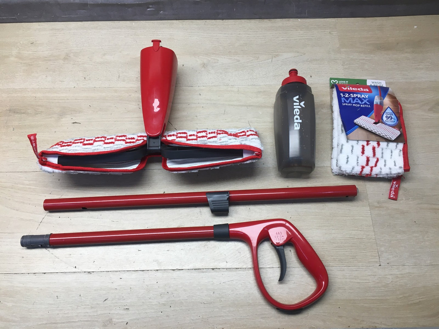 Vileda 1.2 Spray Max System Bodenwischer mit Sprühkopf, I36742
