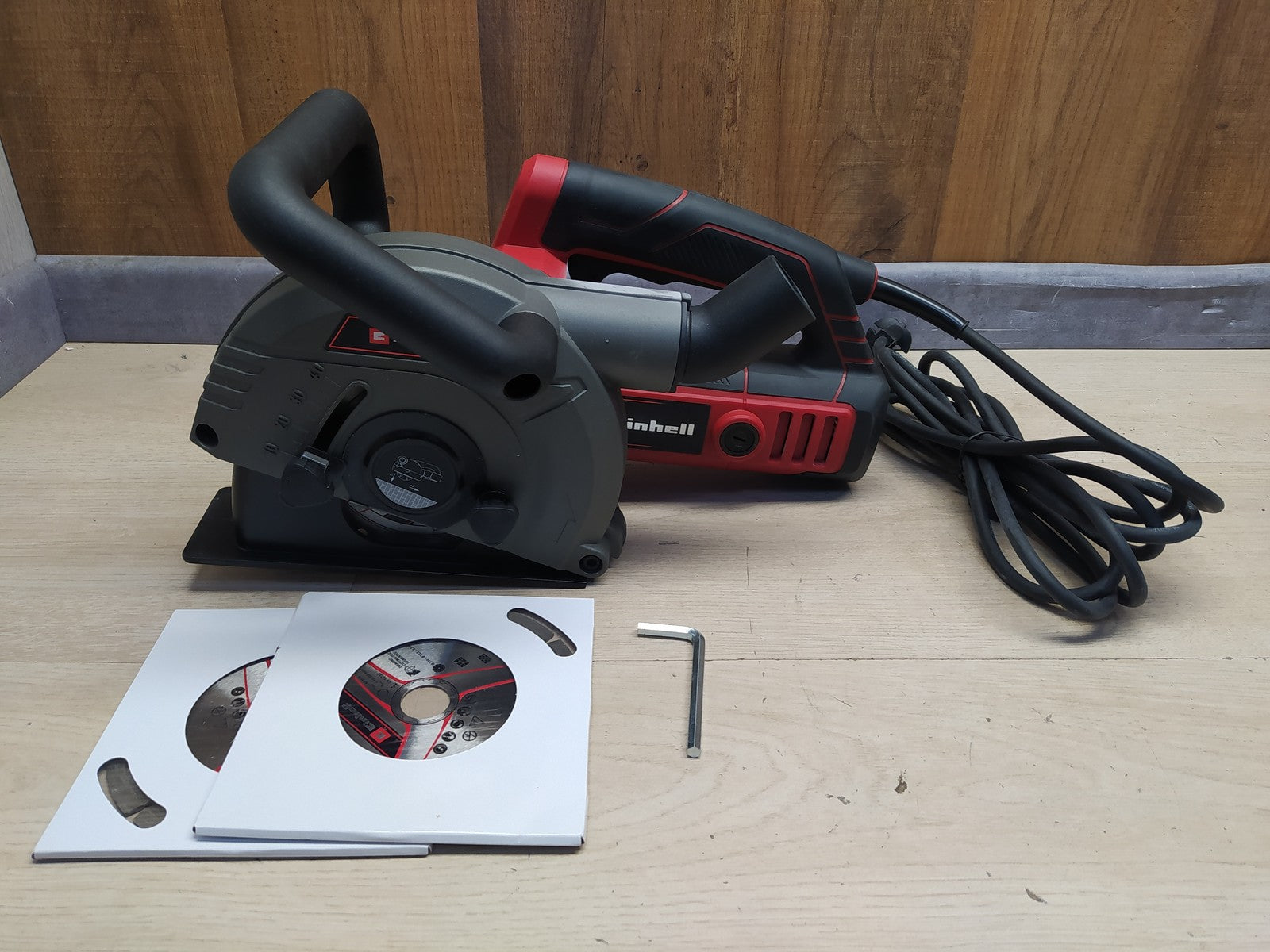 Einhell TE-MA 1700 Mauernutfräse 1700W Ø150mm (4350740), I38014