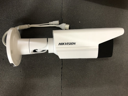 HIKVISION DS-2CD2T42WD-I5 (4mm) 4MP WDR IP Netzwerk Überwachungskamera, V01483