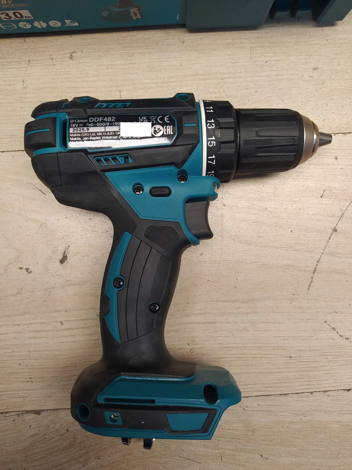 Makita DDF482 Akku-Bohrschrauber 2 Akkus 3.0Ah, I38681