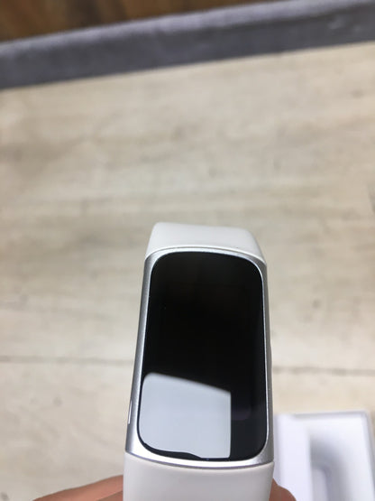 Fitbit Charge 6 Aktivitätstracker G3MP5, Porcelain, I39220