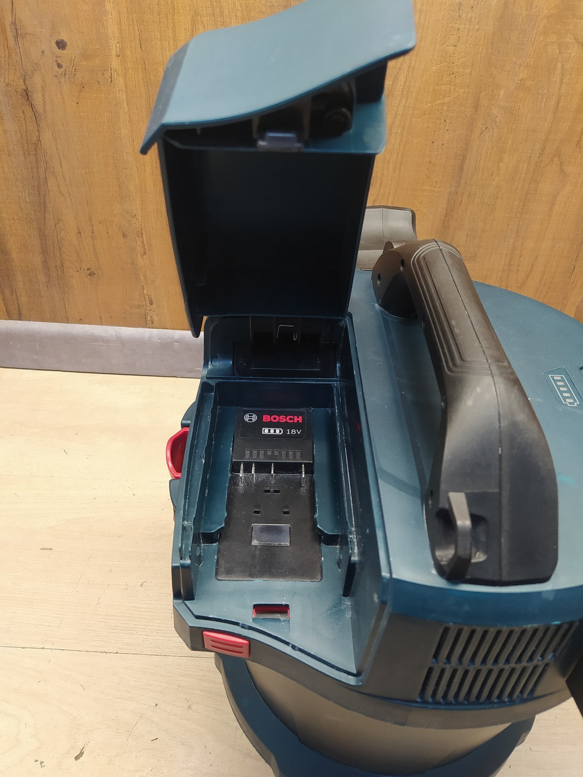 Bosch Professional Industriestaubsauger Gas 18V-10 L solo, I37383