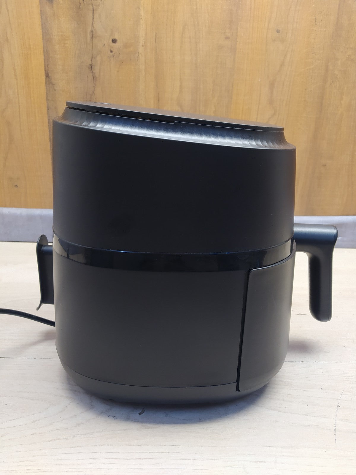 Philips Airfryer 2000 Series Heißluftfritteuse NA229/00, 4,2L, I36344