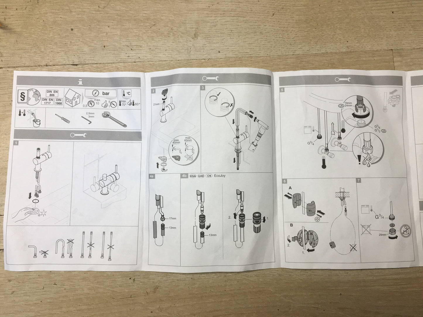Grohe 32168000 Minta Küchenarmatur mit herausziehbarem Auslauf Wasserhahn I37896