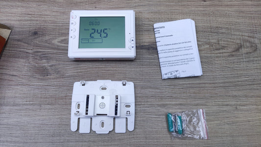 BRAVO digitaler wöchentlich programmierbarer Thermostat Y2A61, I35741