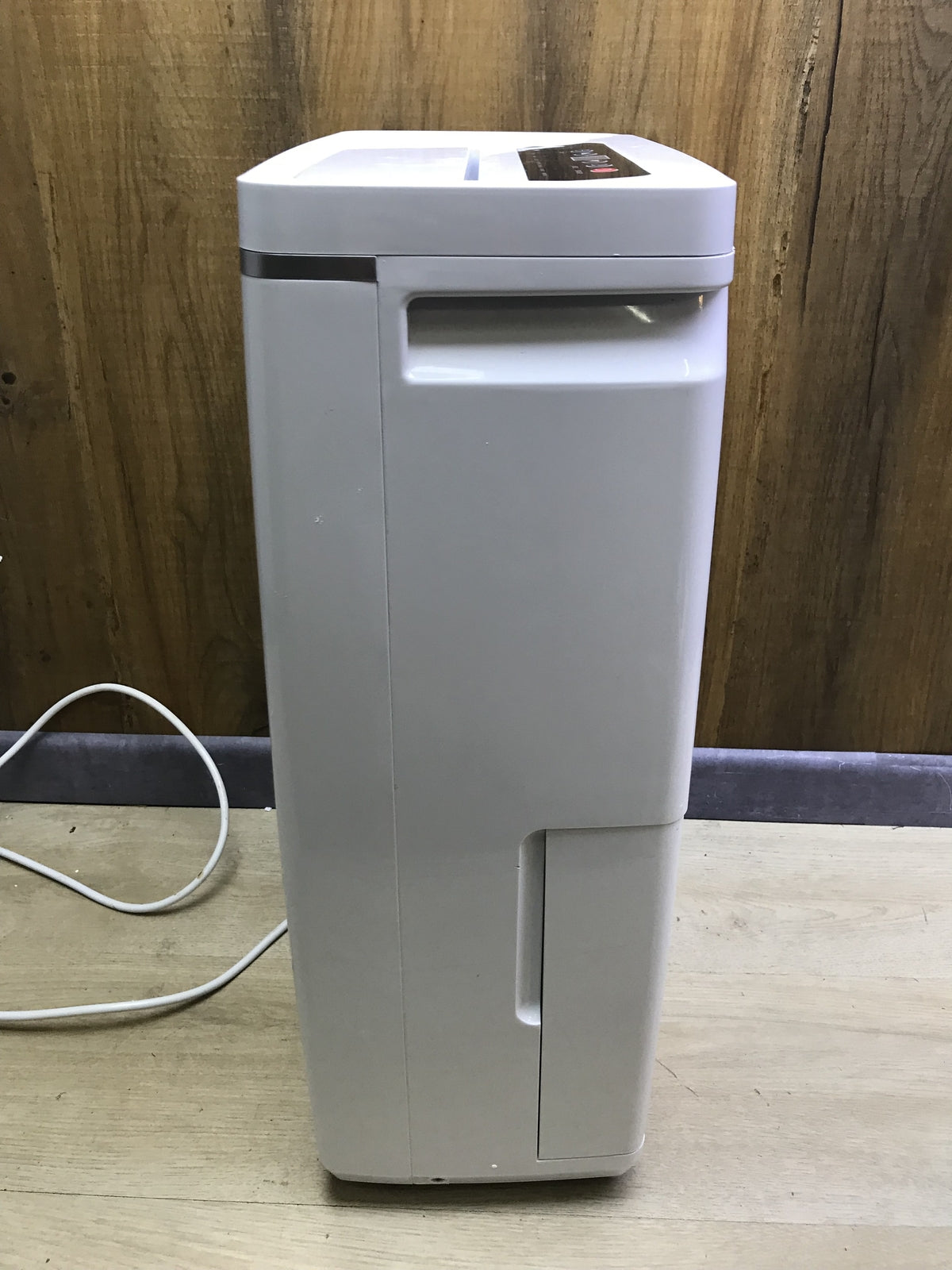 Suntec Wellness DryFix 20 Lumio Luftentfeuchter 13515, I30572