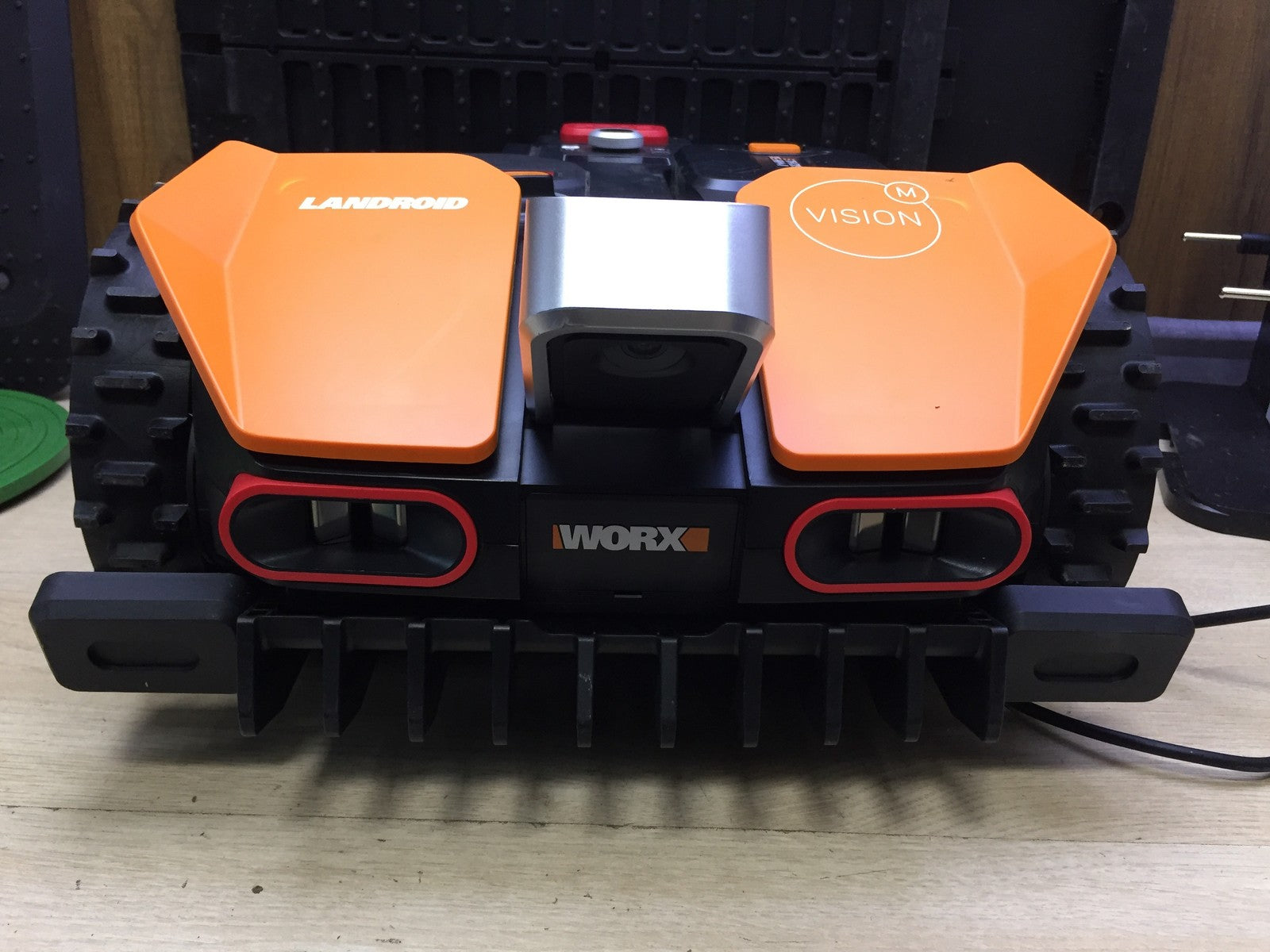 WORX Landroid Vision M550 Mähroboter ohne Begrenzungskabel WR205E, I33682