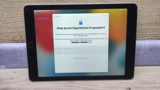 Apple iPad Air 2 Tablet 9.7" 32GB LTE + WiFi Space Gray A1567 LOCKED