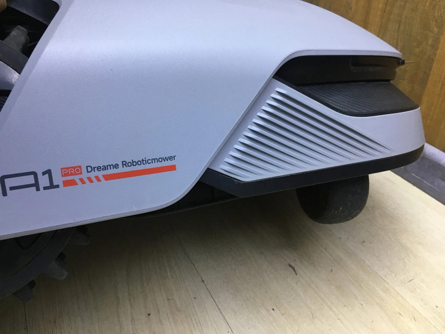 DREAME Intelligenter Mähroboter A1 Pro bis 2000m² 3D Sensor (MLLA7210) I33990