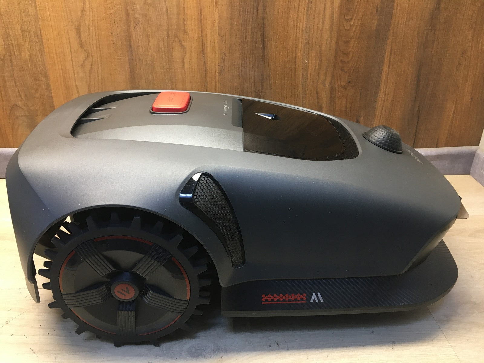 Dreame Mova 1000 Mähroboter (MLLM4110) bis 1.000 m² 3D-LiDAR kabellos, I37829