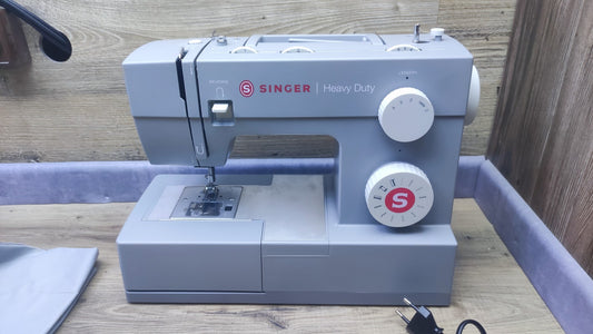 Singer Heavy Duty 4411 Nähmaschine, 11 Stichprogramme, I37709