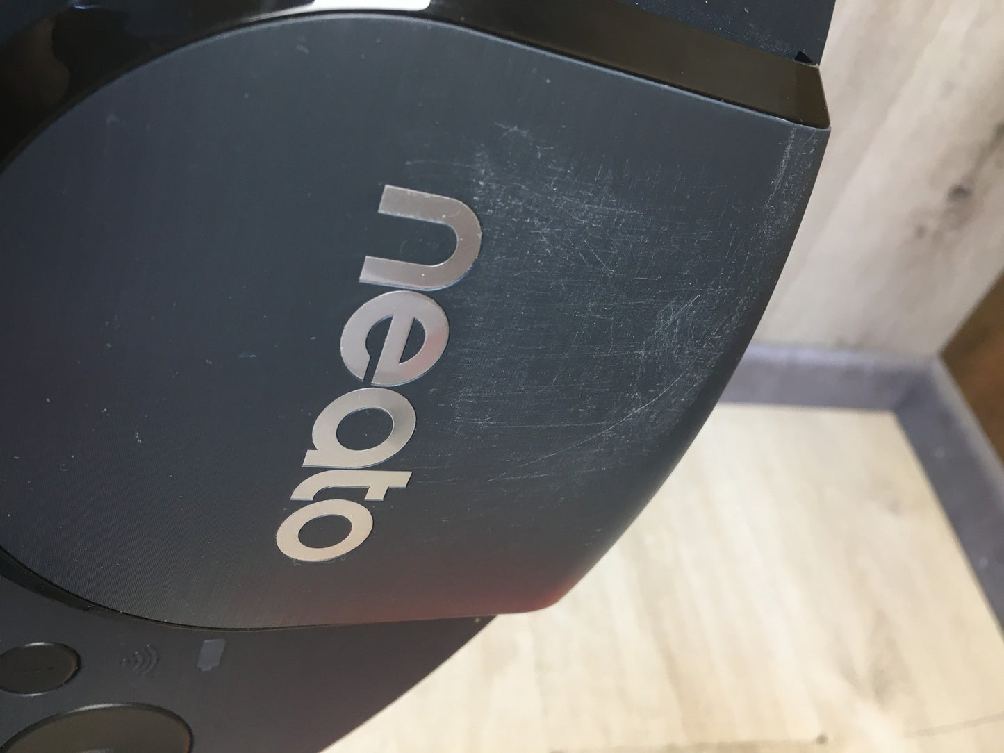 Neato Robotics D8 Intelligenter Staubsaugerroboter , I39406
