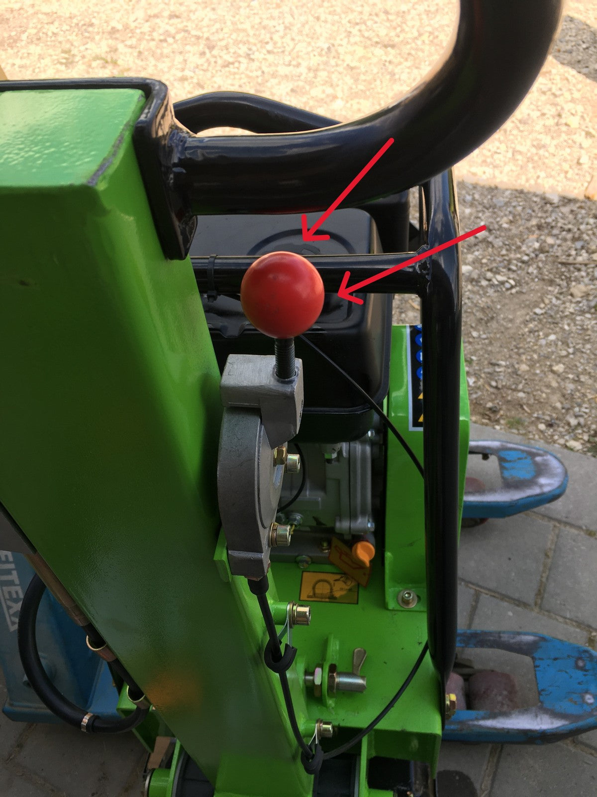 Zipper ZI-RPE160C Rüttelplatte, 640x480x670, I38153