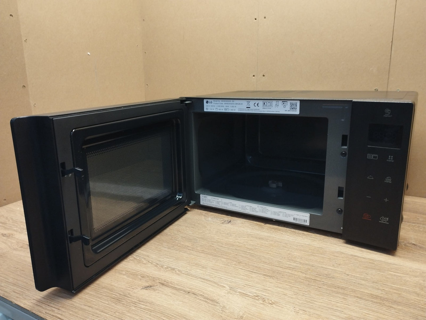 LG MH6535GDS Mikrowelle (25 L, 1000 W) mit Grill, I39497