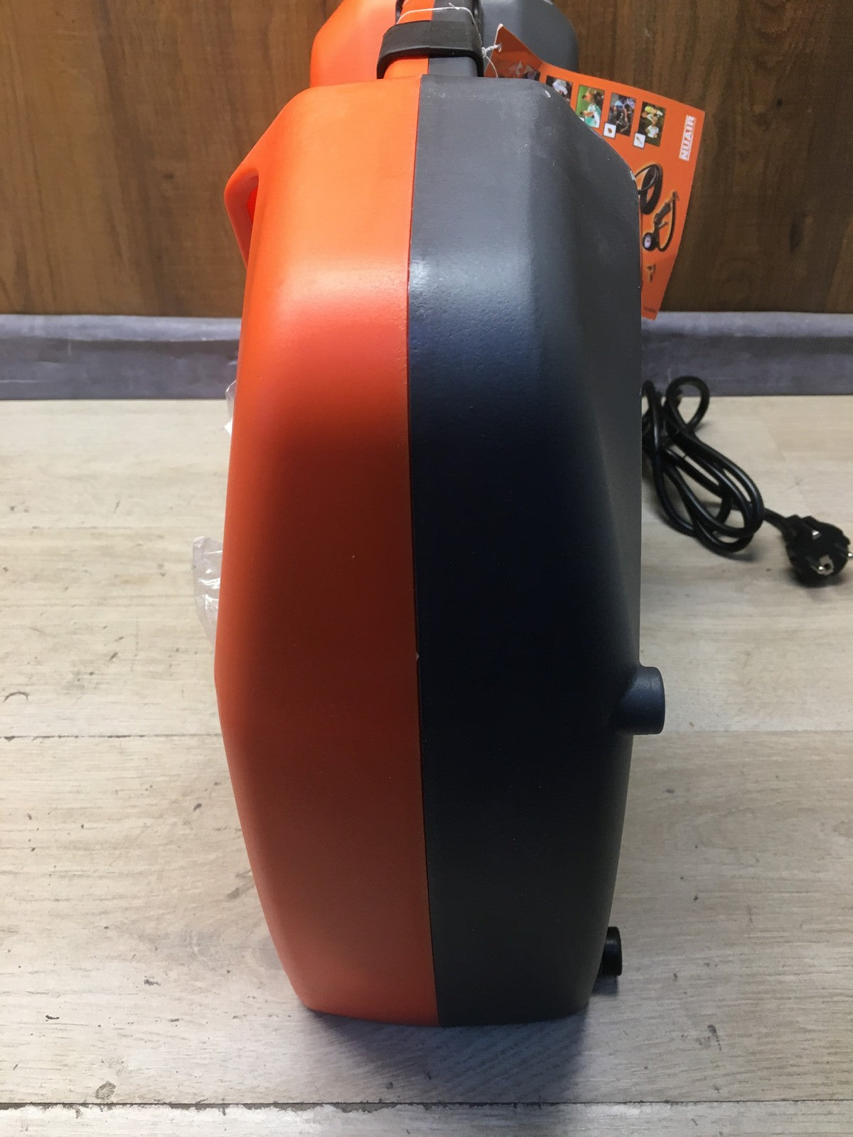 NuAIR Super Boxy Kompressor 1.1kW (230V) 1.5PS 8bar 8215240, I41000