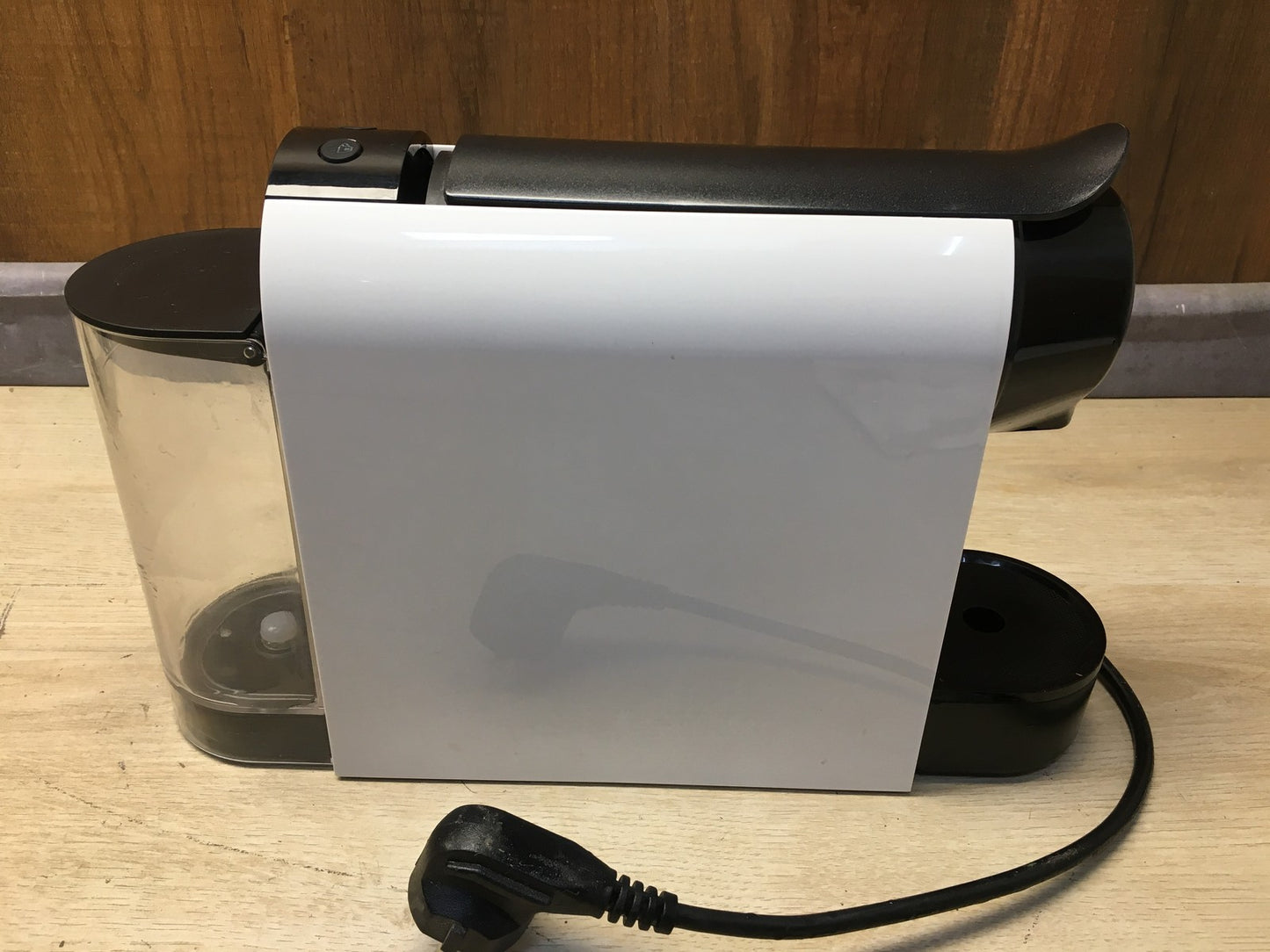 Bialetti Gioia Espresso-Kaffeemaschine CF90, 1200W, weiß, I36580