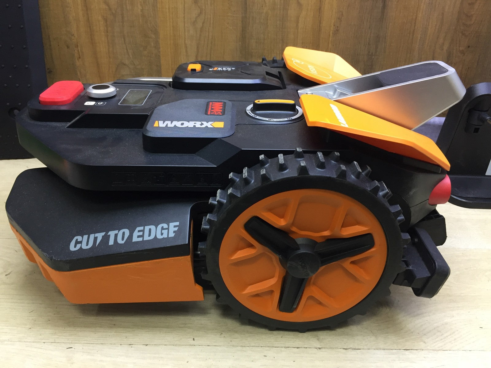 WORX Landroid Vision M600 Mähroboter ohne Begrenzungskabel WR206E I33662