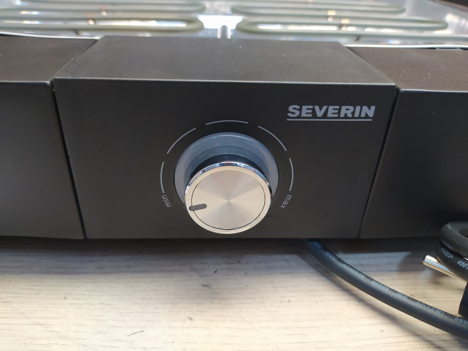 SEVERIN PG 8563 Standgrill mit Standuntergestell und Ablagerost, I38845