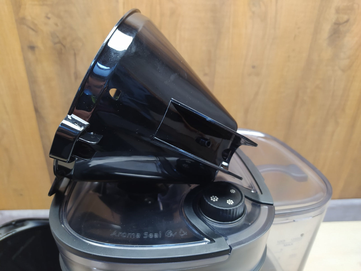 Philips HD7900/50 Filterkaffeemaschine, 1,25-L-Glaskanne, I36398
