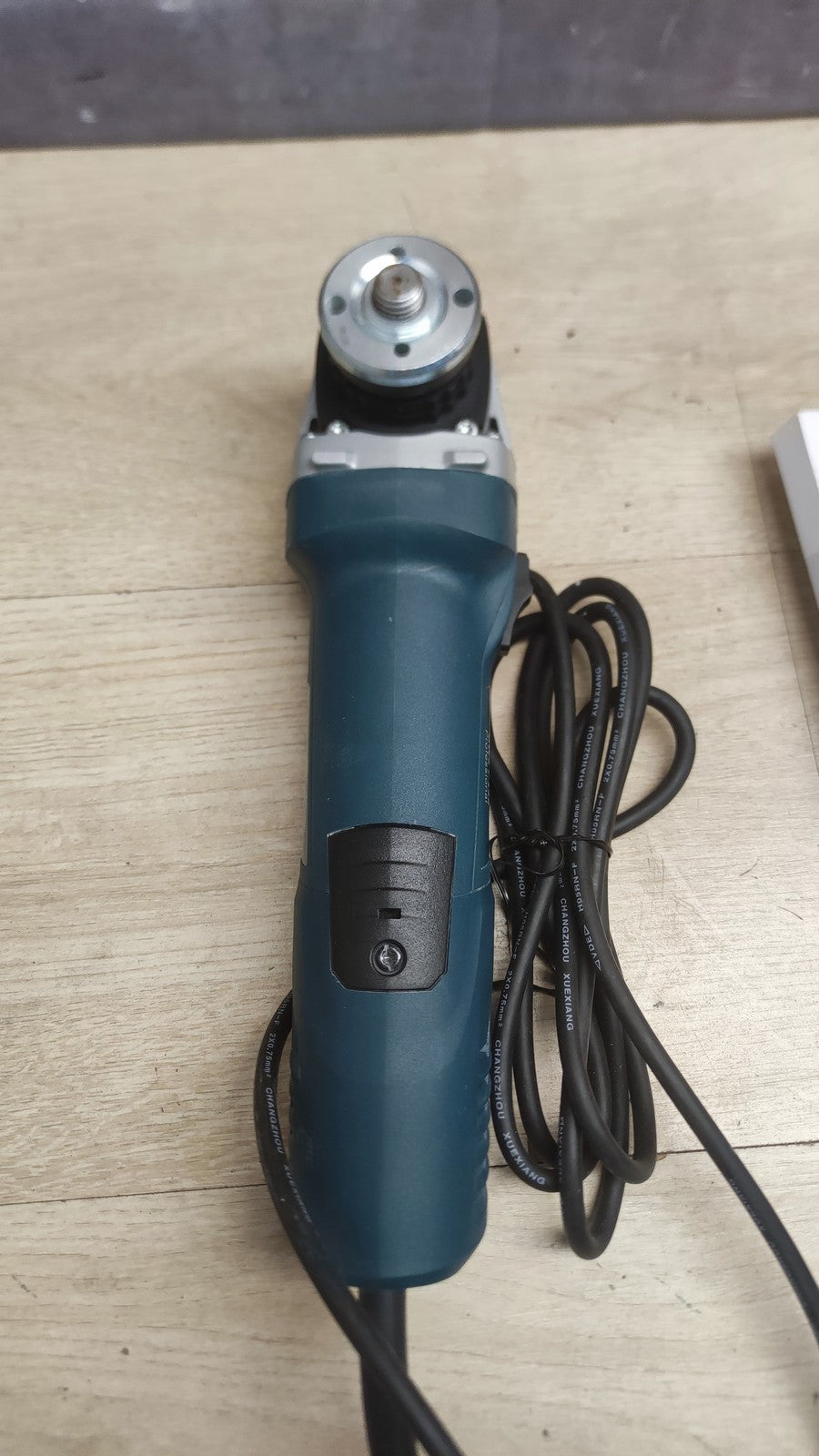 Bosch Professional GWS 7-125 Elektro-Winkelschleifer 720 W, I38157