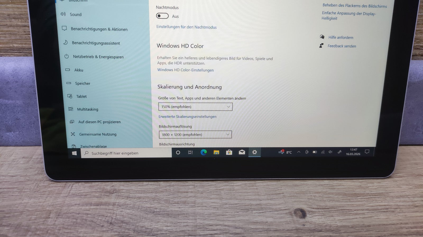 Microsoft Surface Go Tablet 10" 1800x1200 Touch Pentium 4415Y 8GB 128GB SSD LTE