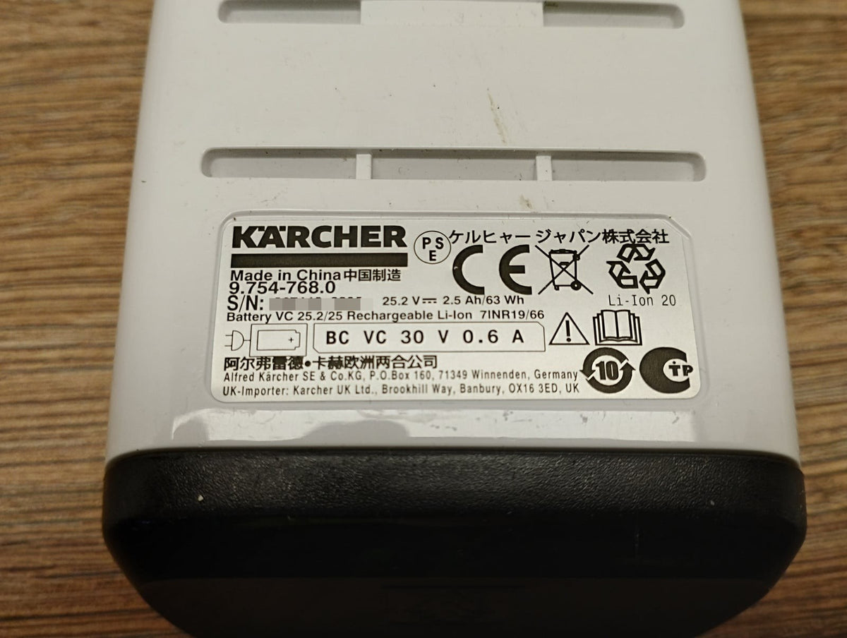 Kärcher VC 6 Cordless ourFamily Akku-Staubsauger 1.198-670.0 Weiß