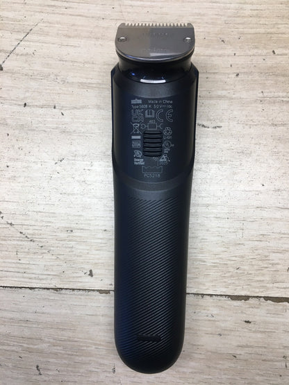 Braun Series 9 Barttrimmer BT9560, +12 Barberutensilien, I39351