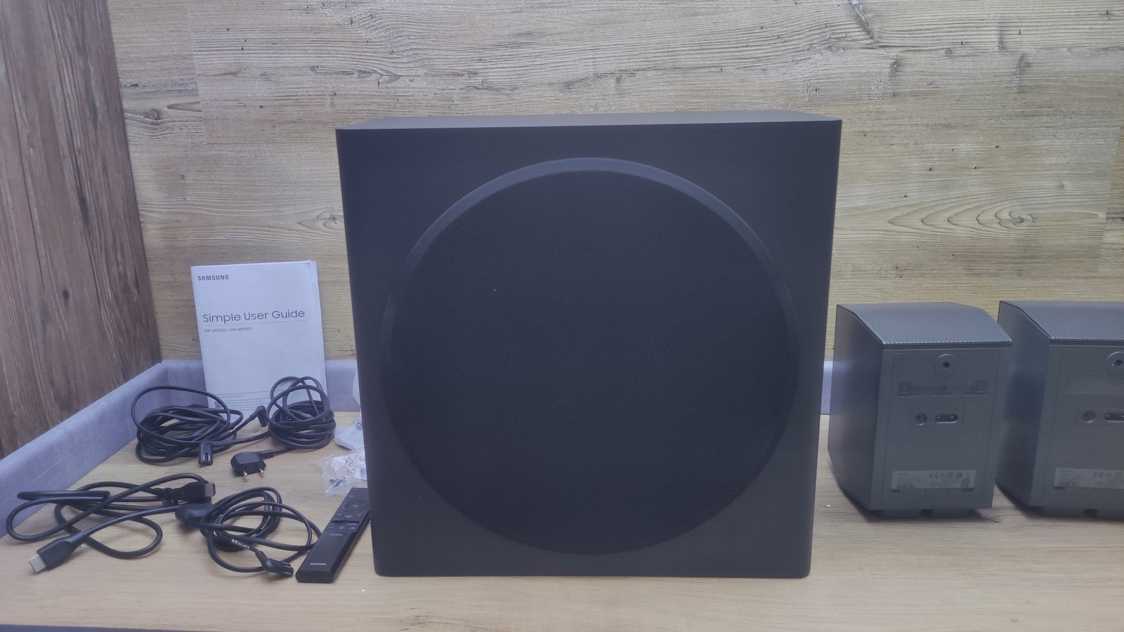 Samsung HW-Q935GD Soundbar 9.1.4 Heimkino Komplett Set, I39151