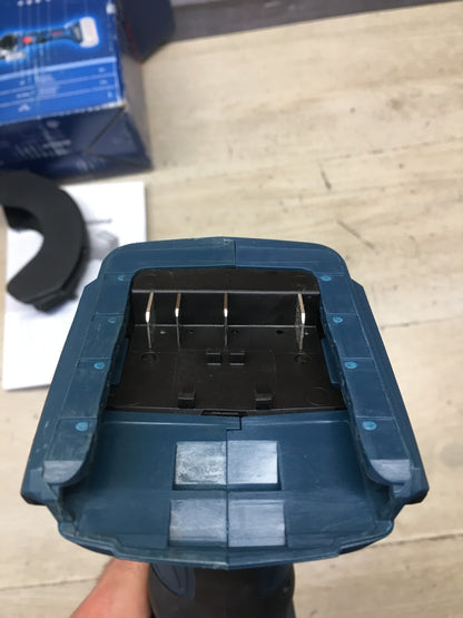 Bosch Professional Akku-Winkelschleifer GWS 18V-7 Solo, 125mm, I40858