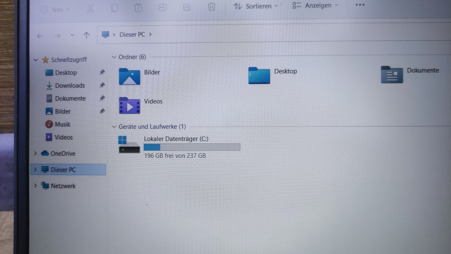 Dell Latitude 5520 Notebook 15.6" Touch FHD i5-1145G7 16GB 256GB Thunderbolt LTE