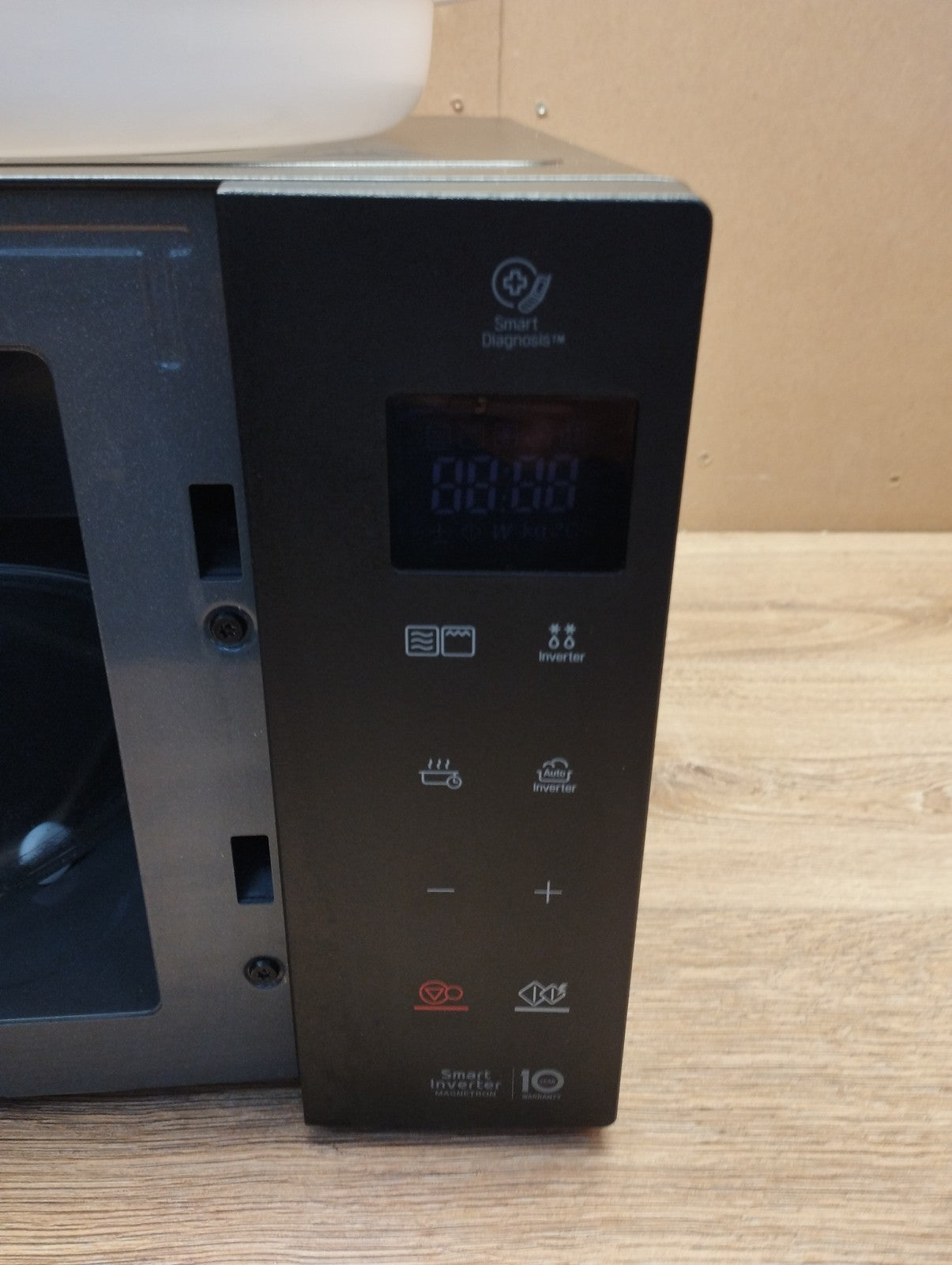 LG MH6535GIS Mikrowelle mit Grill, 25L, 1000W Grill 900W, I39535