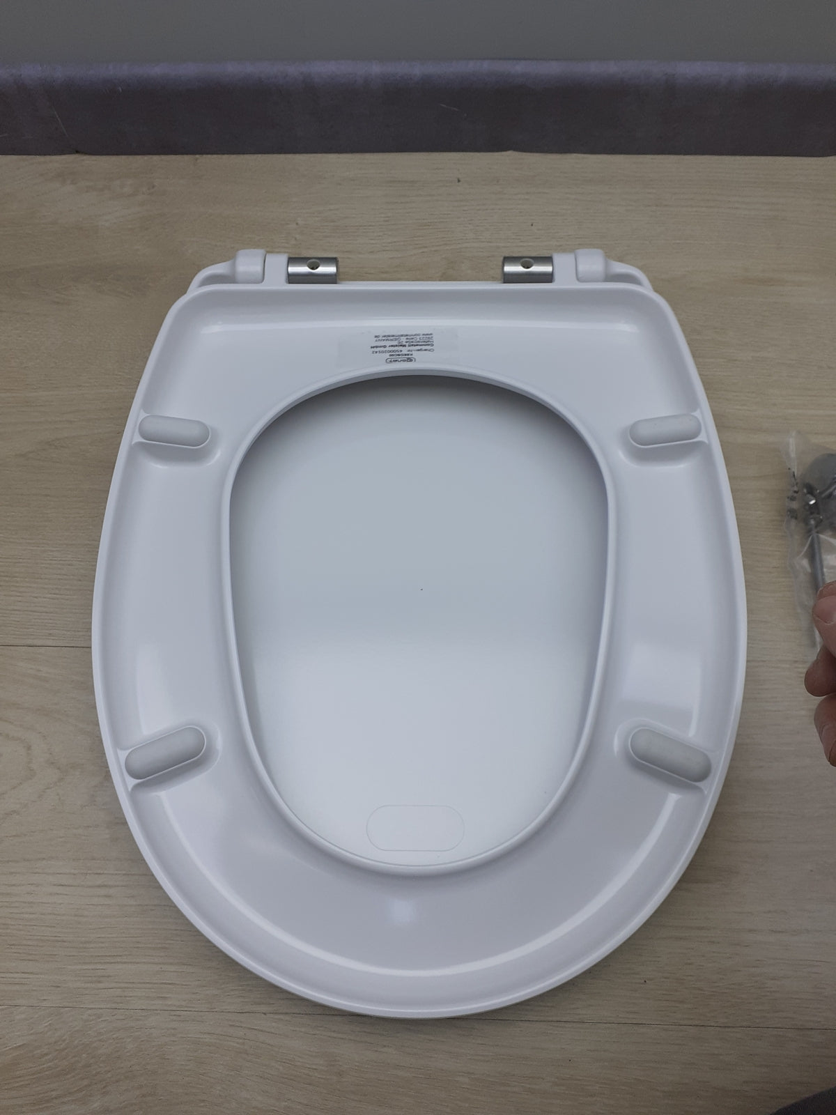 Cornat WC-Sitz "Edolo" KSEDSC00, Klassisch weißer Look Duroplast, I17300