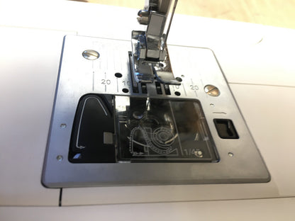 SINGER C7205 Elektro-Nähmaschine, I37804
