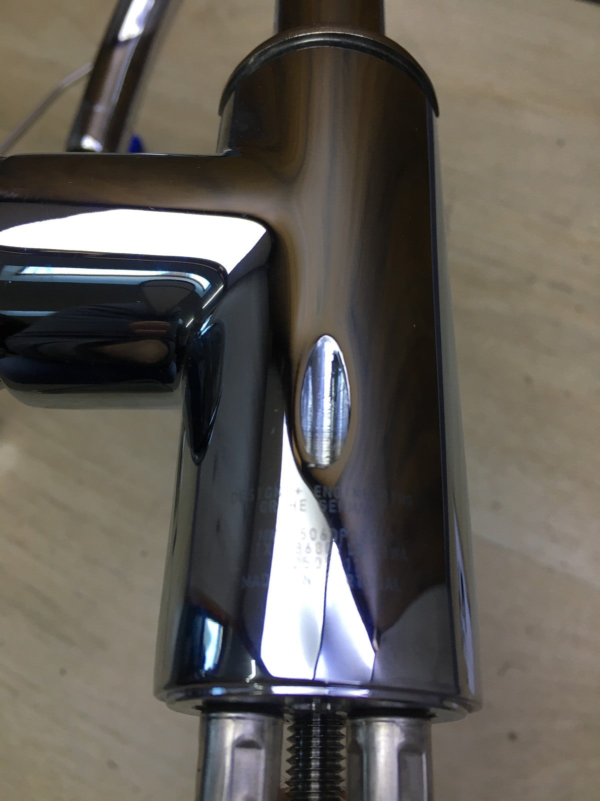 GROHE Swift Waschtischarmatur 24330001, wassersparend, Wasserhahn, I35137