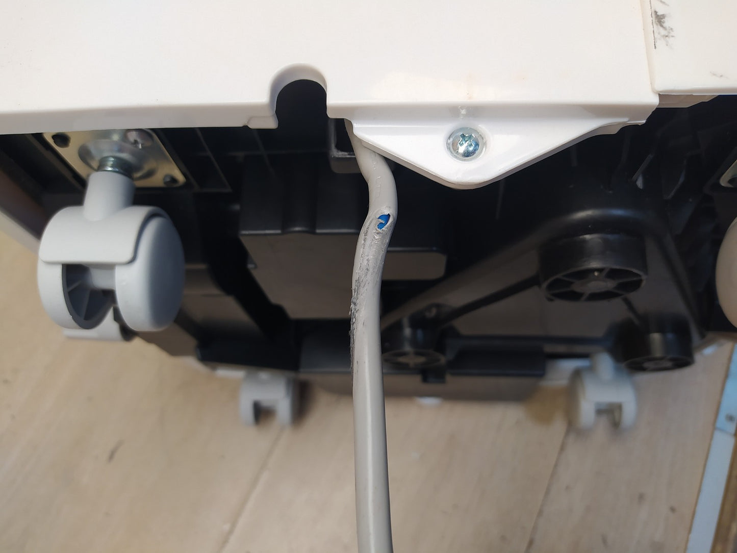 MIDEA Eco Friendly Lite Klimagerät EEK:A+, I37746