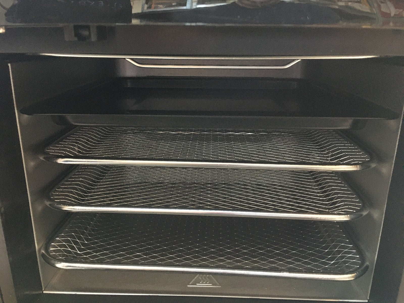 Chefman RJ38-10.RDO-V2-EU Multifunktionale Heißluftfritteuse + Rotisserie I39350