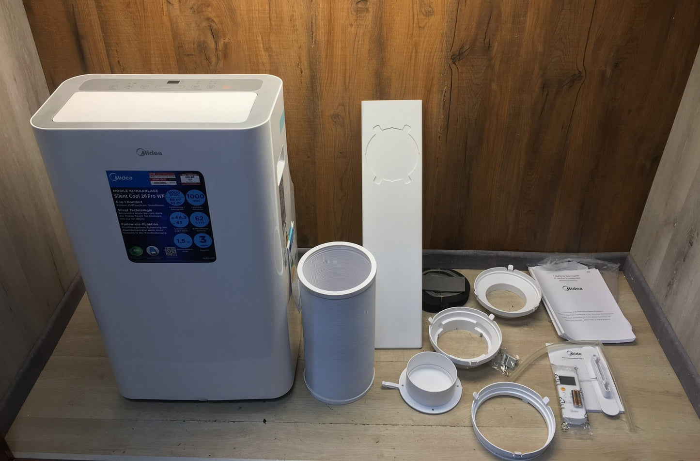 Midea Mobiles Klimagerät Silent Cool 26 Pro WF, 9000 BTU 2,6kW, EEK:A, I39010