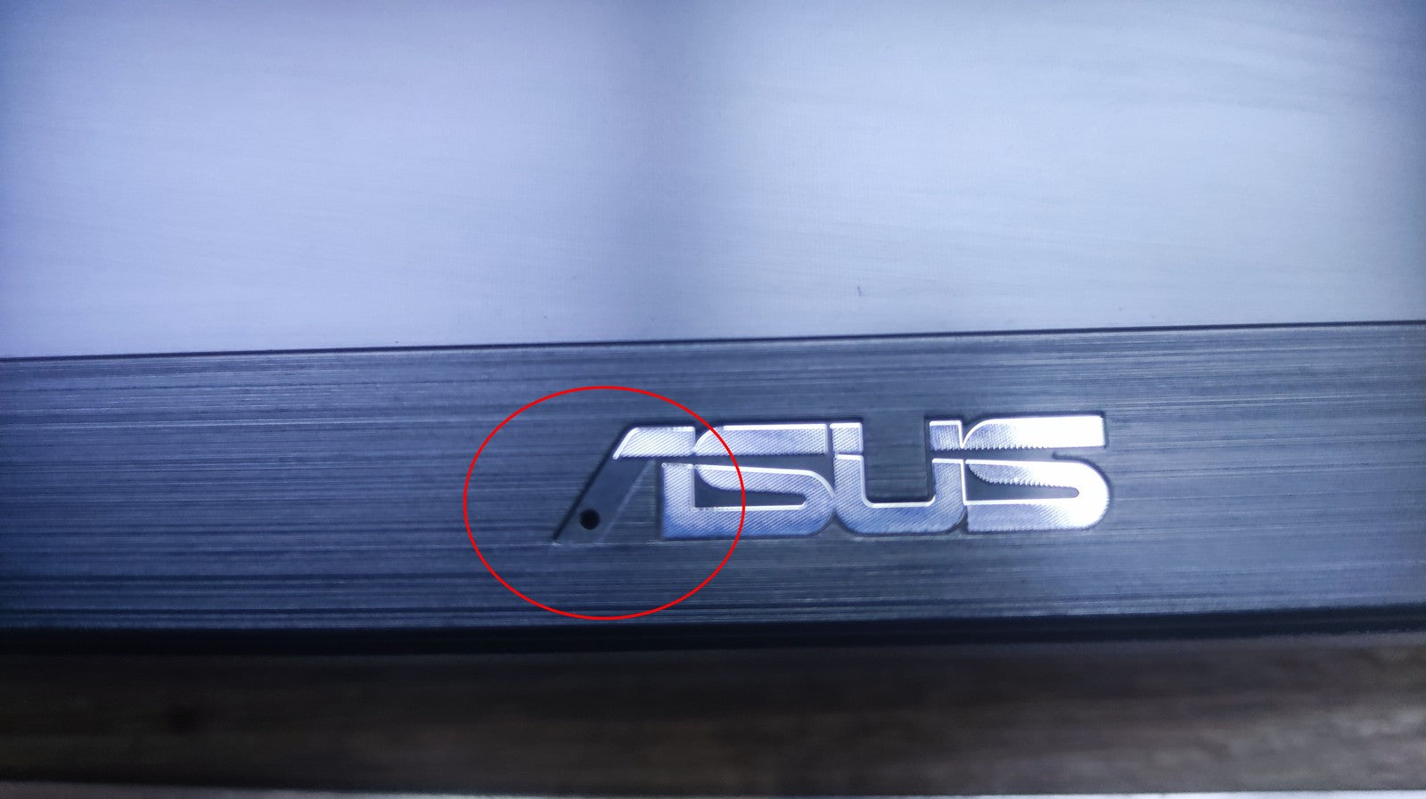 Asus VA27EHE Monitor 27" FHD 1920x1080 VGA HDMI AMD FreeSync 75Hz 5ms Eye-Care