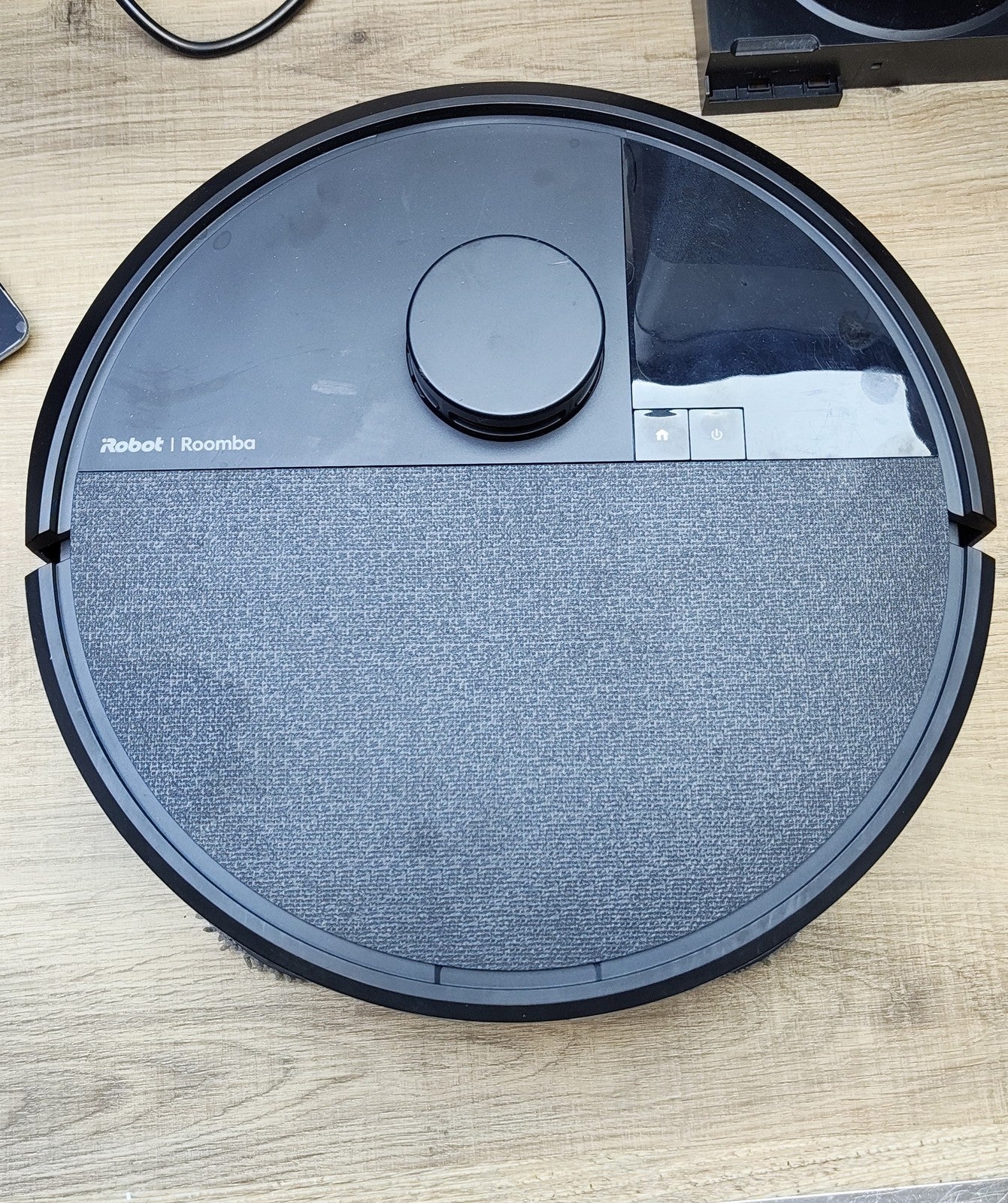 iRobot Roomba Plus Combo Robot Saugroboter mit Wischfunktion RCF-Y1, I39811