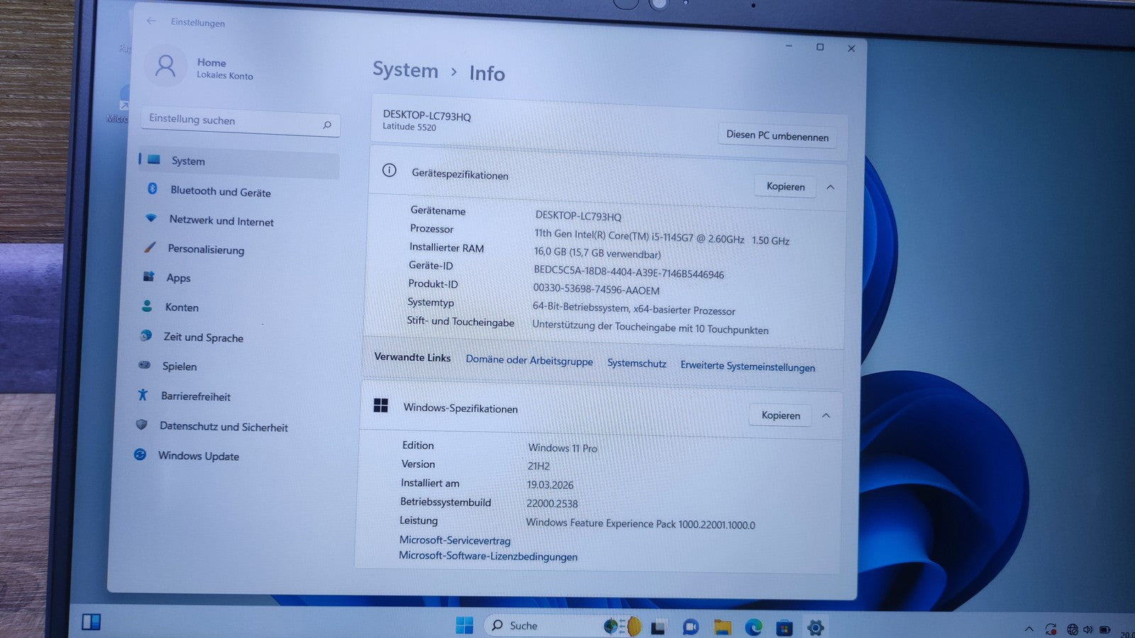 Dell Latitude 5520 Notebook 15.6" Touch FHD i5-1145G7 16GB 256GB Thunderbolt LTE