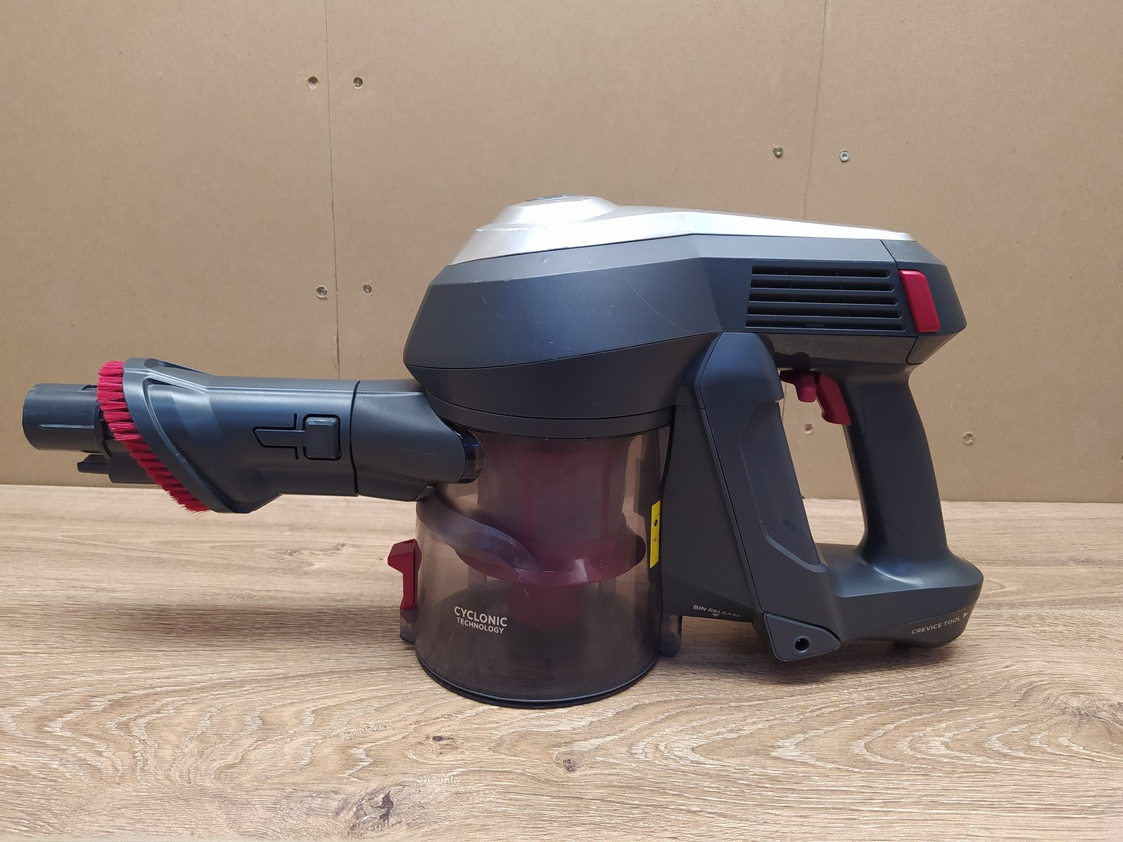 Hoover H-FREE 100 Akku-Staubsauger 94LD1824, kabellos, I39259