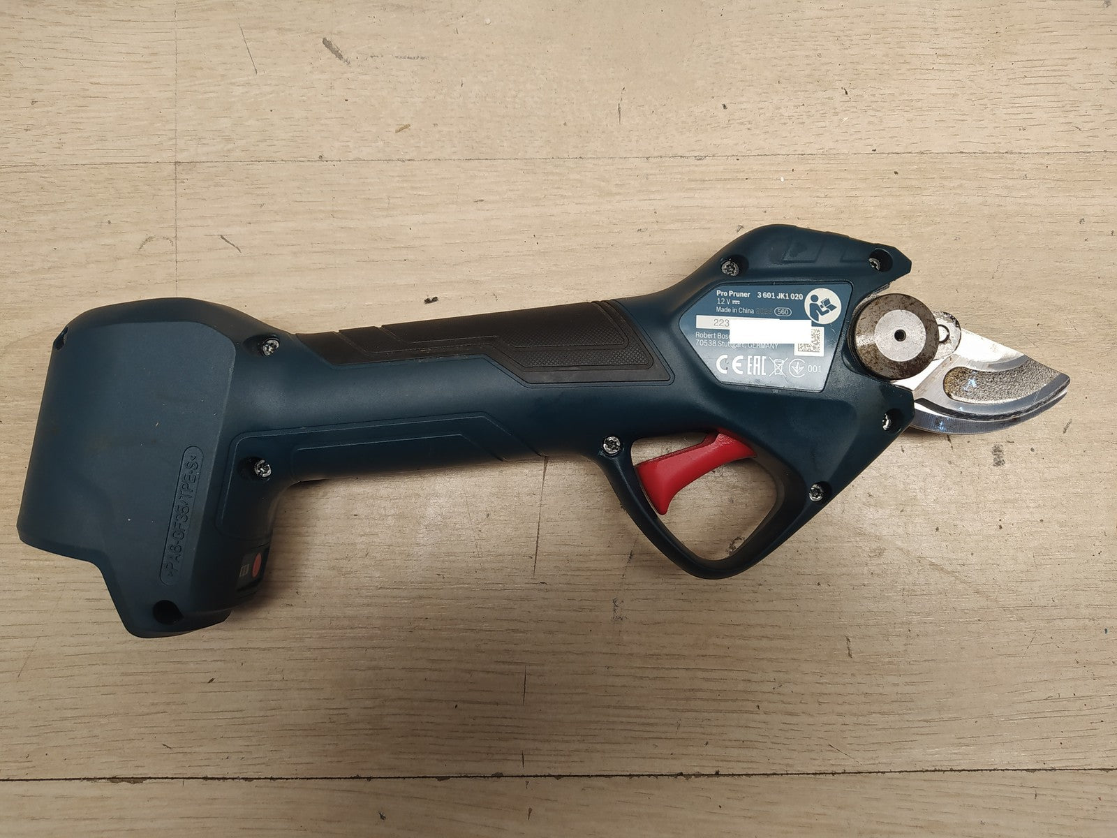 Bosch Professional Akku-Astschere Pro Pruner solo 12V, I37406