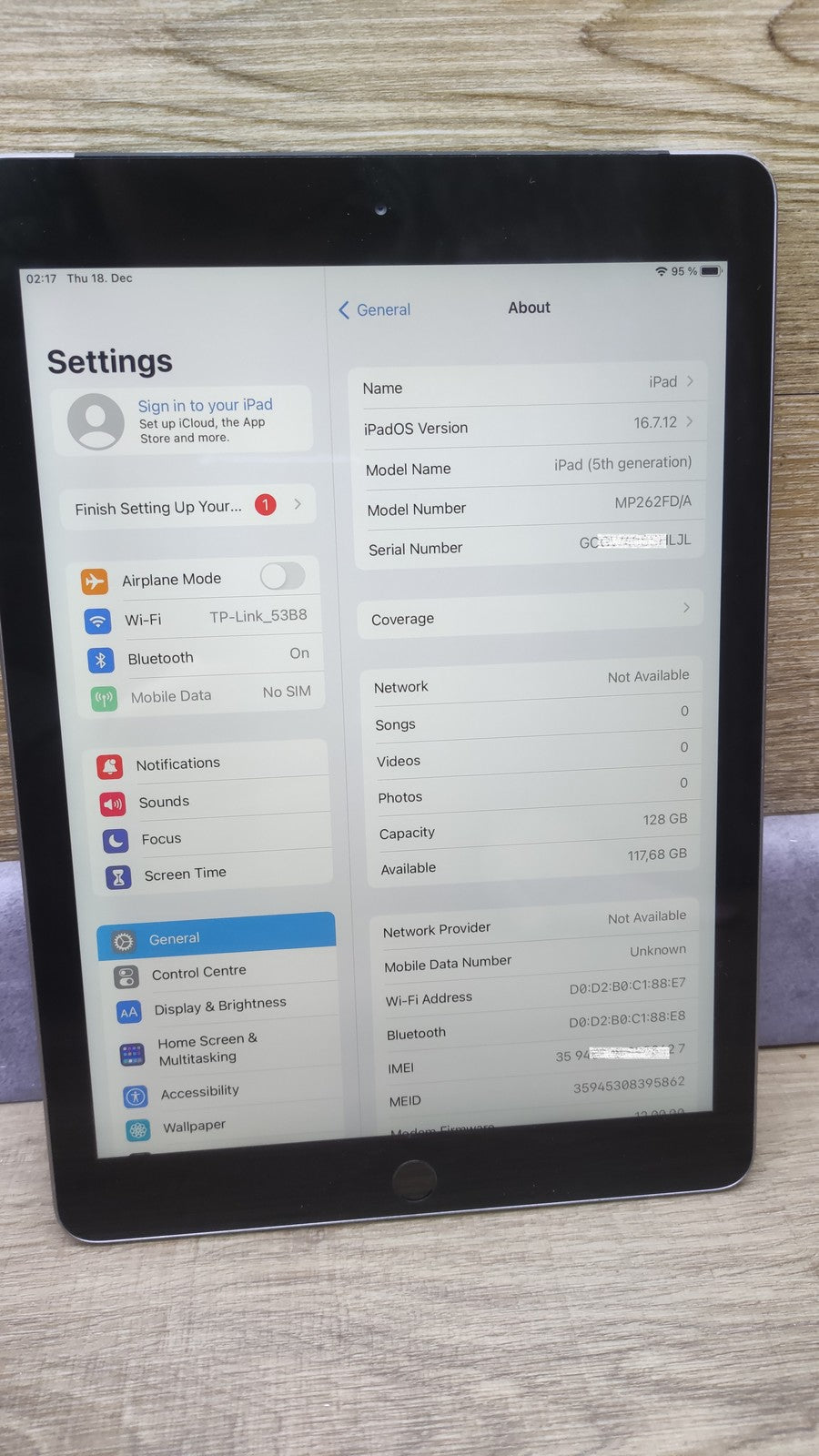 Apple iPad 5 128GB Tablet 9.7Zoll LTE + WiFi Space Gray 5.Gen (MP262FD/A)