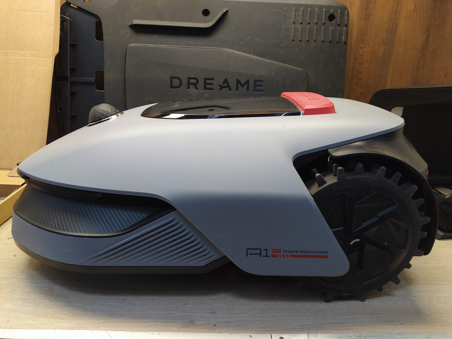 DREAME Intelligenter Mähroboter A1 Pro bis 2000m² 3D Sensor (MLLA7210) I37742
